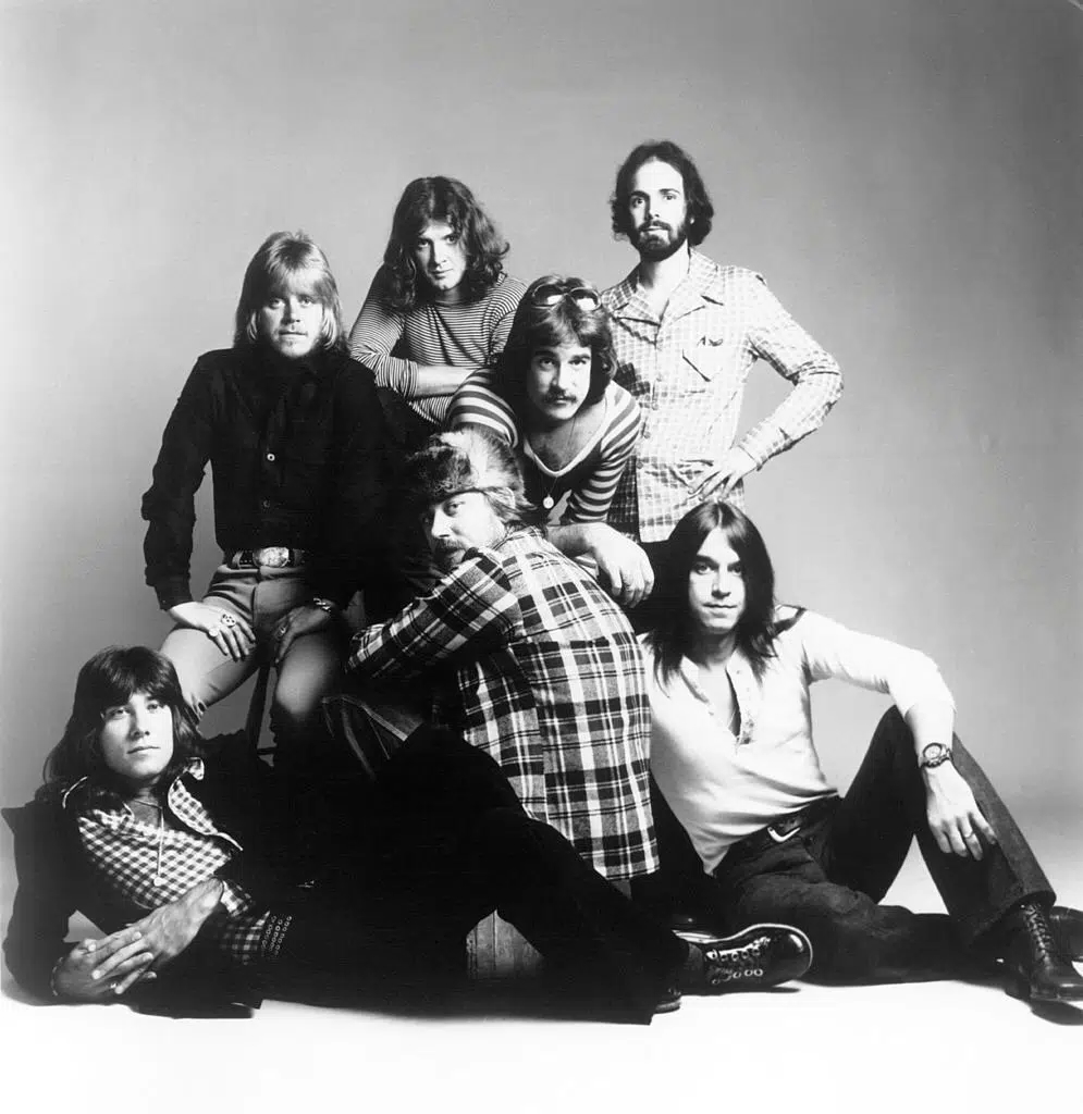 Greek Throwback – Chicago the band featured image